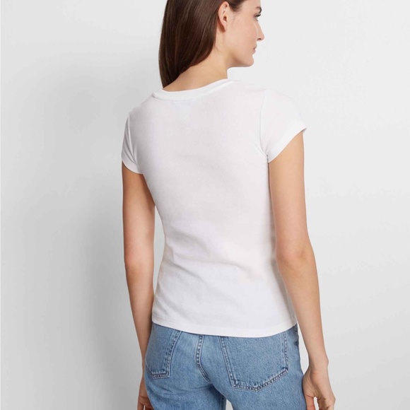 Club Monaco - Bowee Tee - Picture 2 of 3